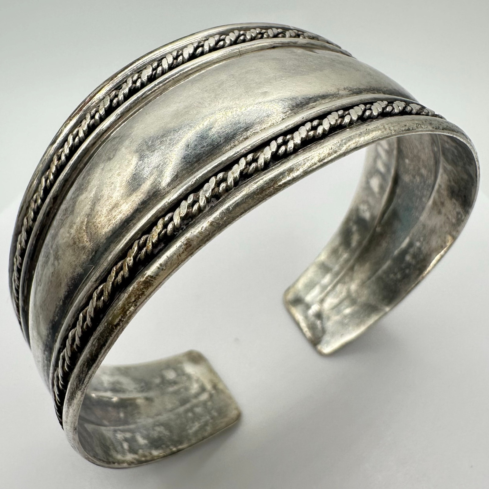 Vintage 925 Sterling Silver 22.27 Grams Twisted Rope Adjustable Cuff Bracelet